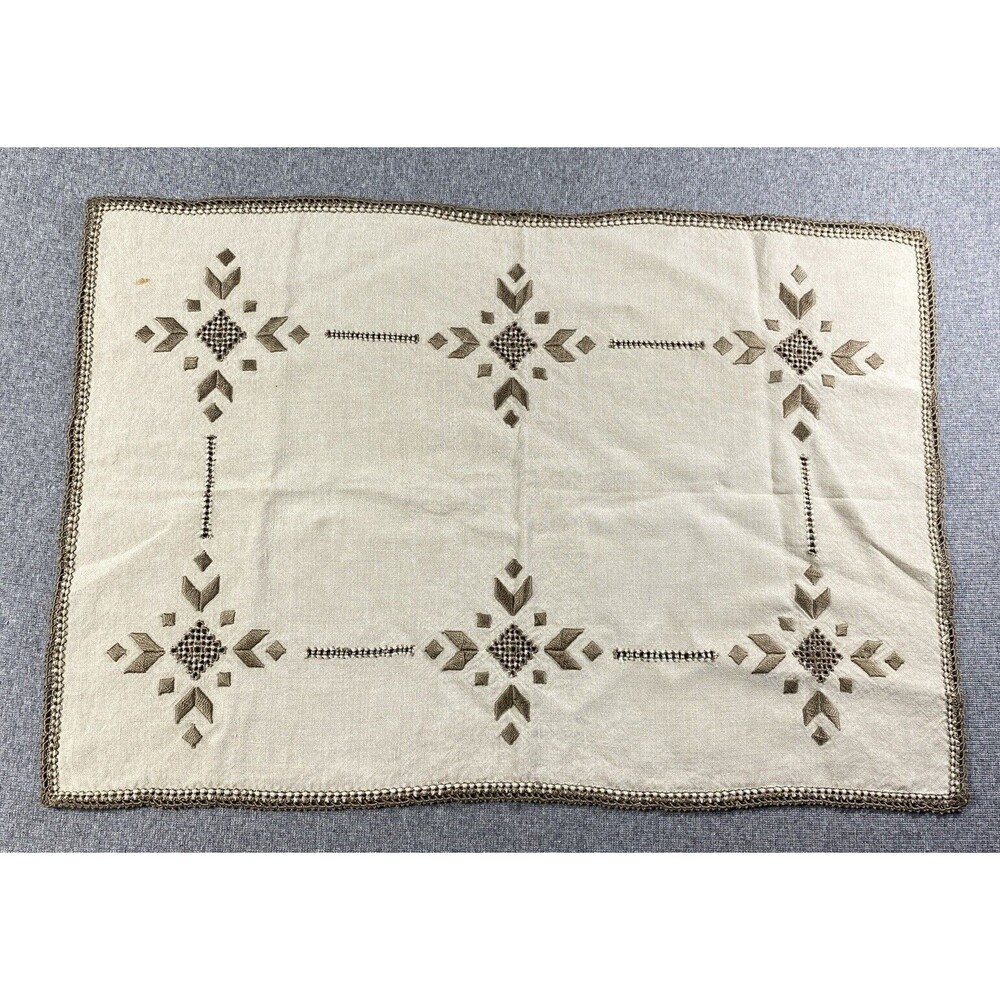 Vintage Hand embroidered Linen Tablecloth 21”x14” Beige